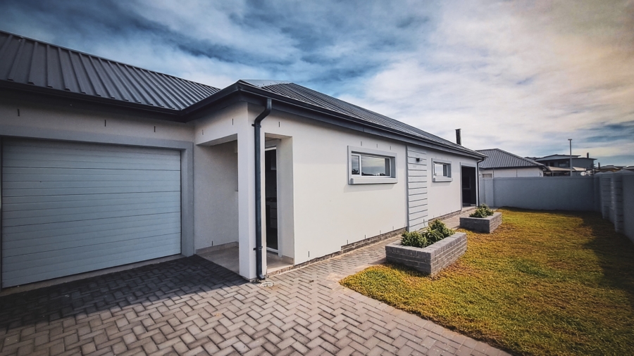 3 Bedroom Property for Sale in Pinelands Eastern Cape